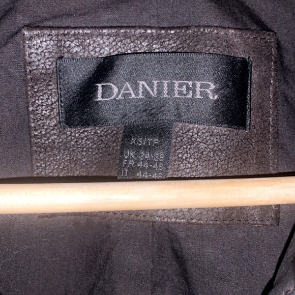 Danier lather jacket - Picture 2 of 3